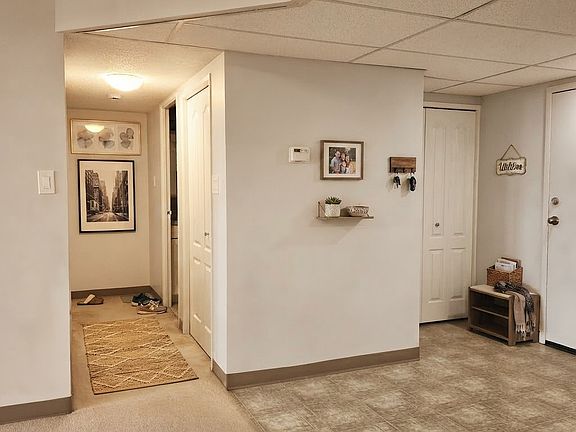 4th image of 4902 37th St Unit 504
