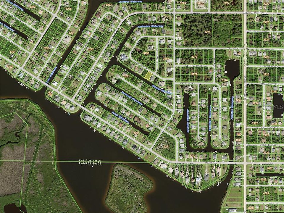 2nd image of 17334 Bayharbor Cir