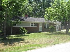 1st image of 144 Pinehaven Dr