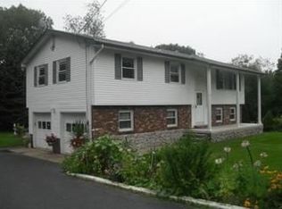 859 Macopin Rd, West Milford, NJ 07480