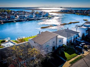 3099 Judith Dr, Bellmore, NY 11710