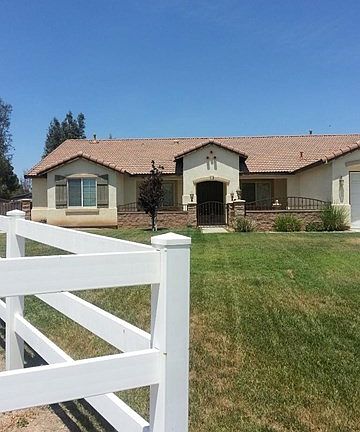 2nd image of 21086 Macarthur Dr