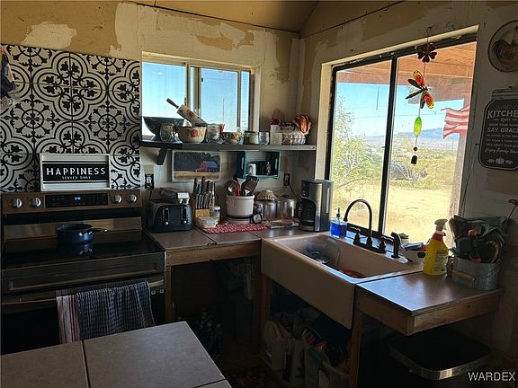 5th image of 2391 E Calle Roberta