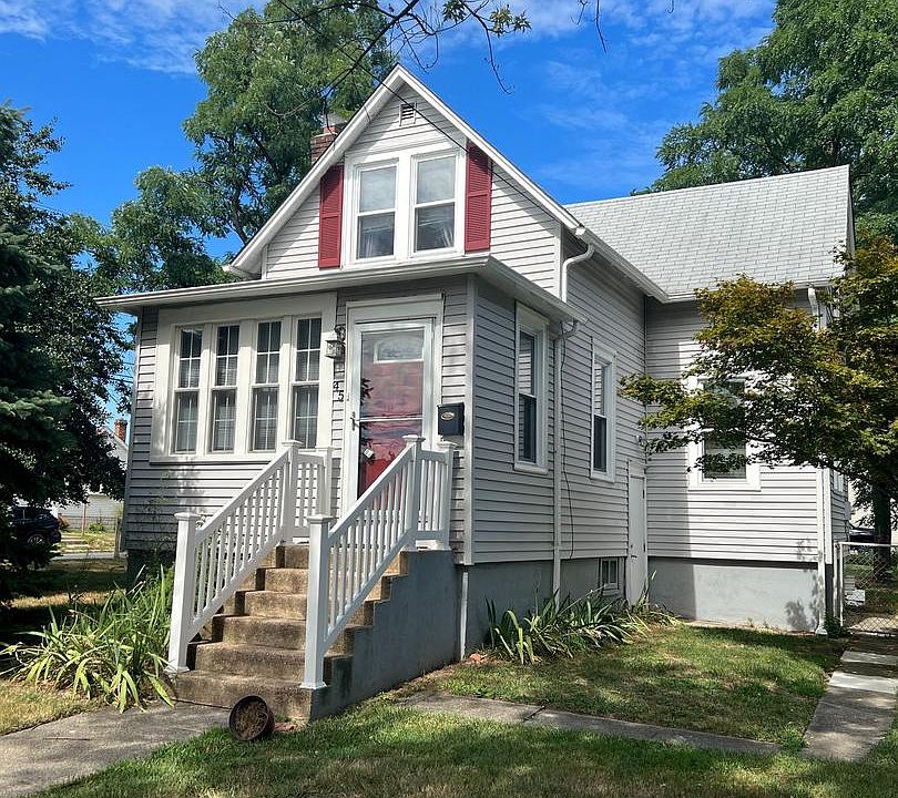 1st image of 45 N Logan Ave