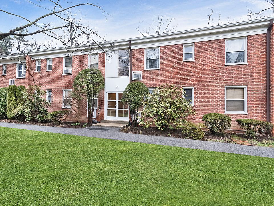 1st image of 12 Wildwood Rd APT B21
