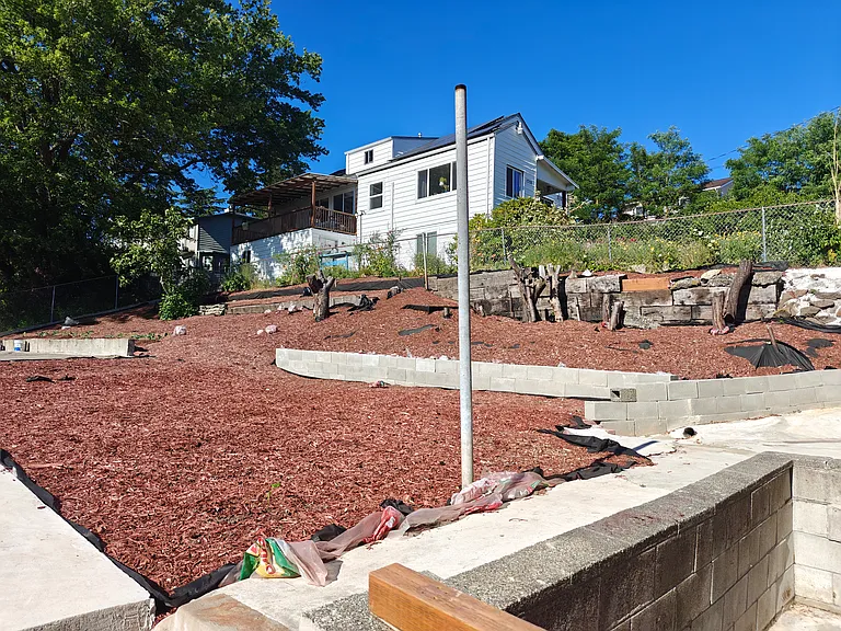 2320 S Eddy St — Photo 23