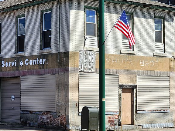 5th image of 149 N 2nd St #H