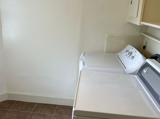 482A W Main St #A, Ronceverte, WV 24970