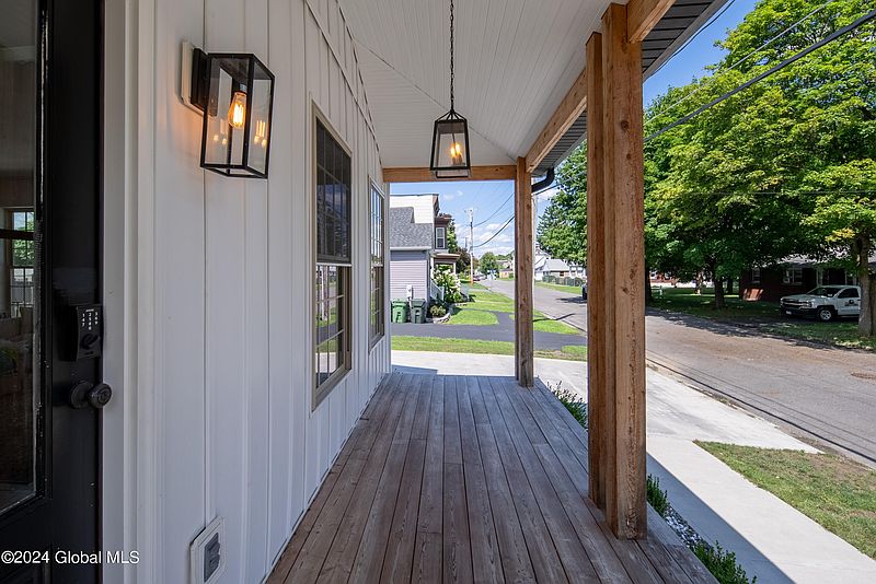 5th image of 96 1st Street