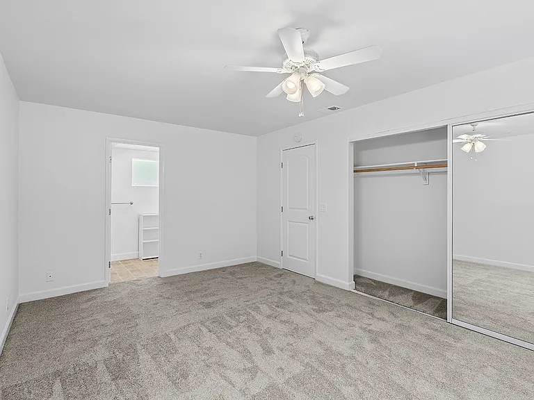 635 Abrigo Ct — Photo 9