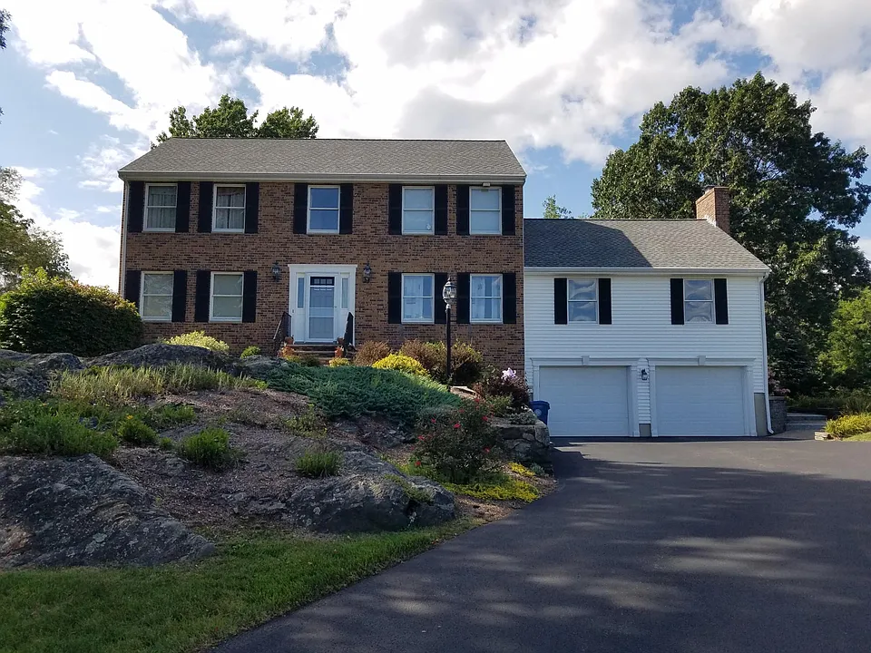 21 Julia Connors Dr