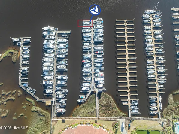 103 Spencer-Farlow Drive #C91, Carolina Beach, NC 28428