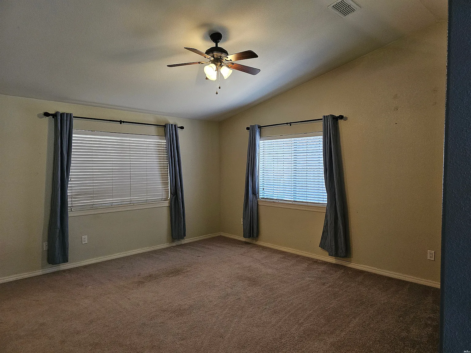 3 bed, 1569 sqft, $1,650 — Photo 3