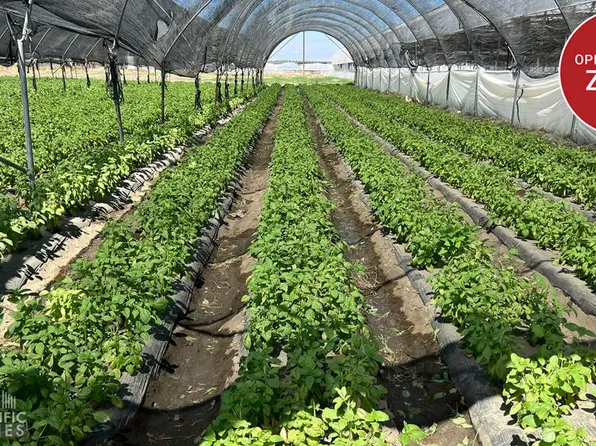 78100 Harrison St, Thermal, CA 92274