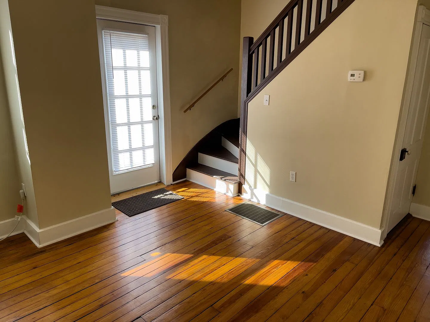 3BR Single Family Home in Northside of Cumberland — Photo 3