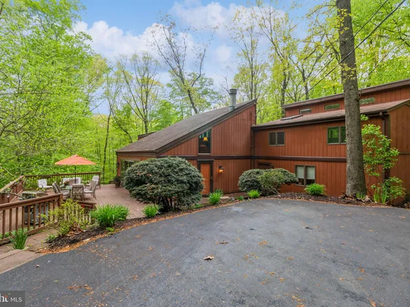 3900 Dogwood Ln, Doylestown, PA 18902