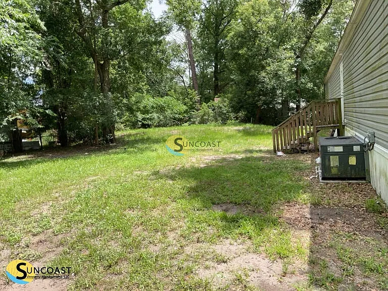 14209 Lyle Rd — Photo 15