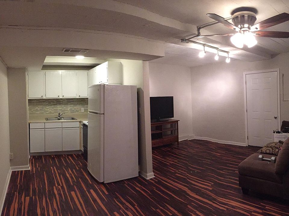 1st image of 1319 Linda Ann Dr APT 3