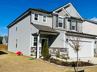 2237 Bethpage Dr, Fuquay Varina, NC 27526
