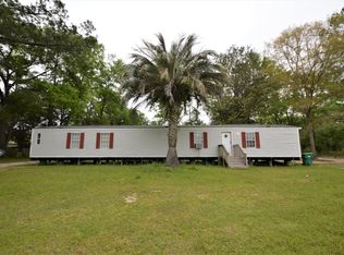 2896 Pinecrest St, Vernon, FL 32462