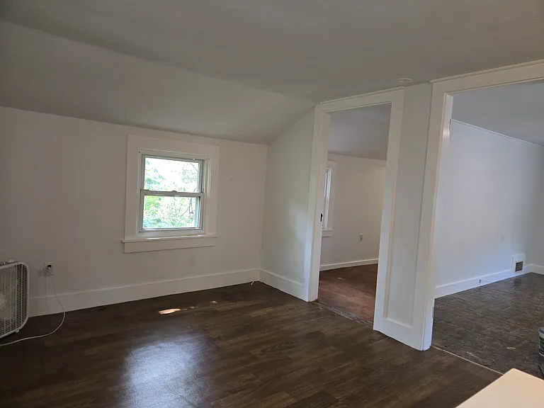 25 Falmouth Rd — Photo 20
