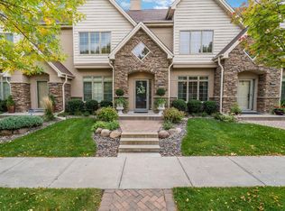 619 Willoughby Way W, Minnetonka, MN 55305