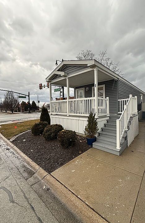 1st image of 1350 E North St Lot 1