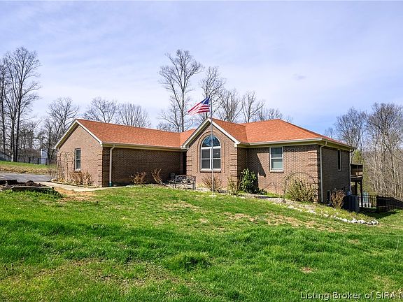 3rd image of 3221 Cummins Road