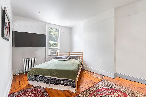 Rented by Corcoran | media 7