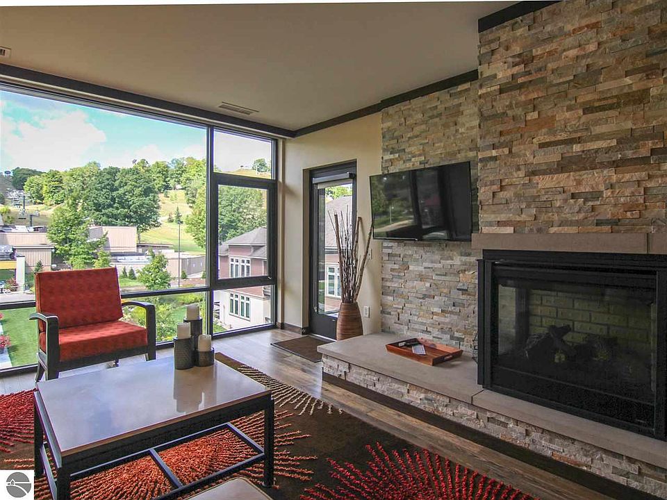 1245012450 Crystal Mountain Dr UNIT 13F, Thompsonville, MI 49683 Zillow