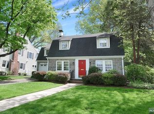 275 Kenilworth Rd, Ridgewood, NJ 07450