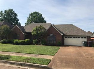 311 Black Wolf Dr, Collierville, TN 38017