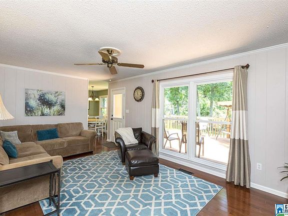 4th image of 2328 Grantland Pl
