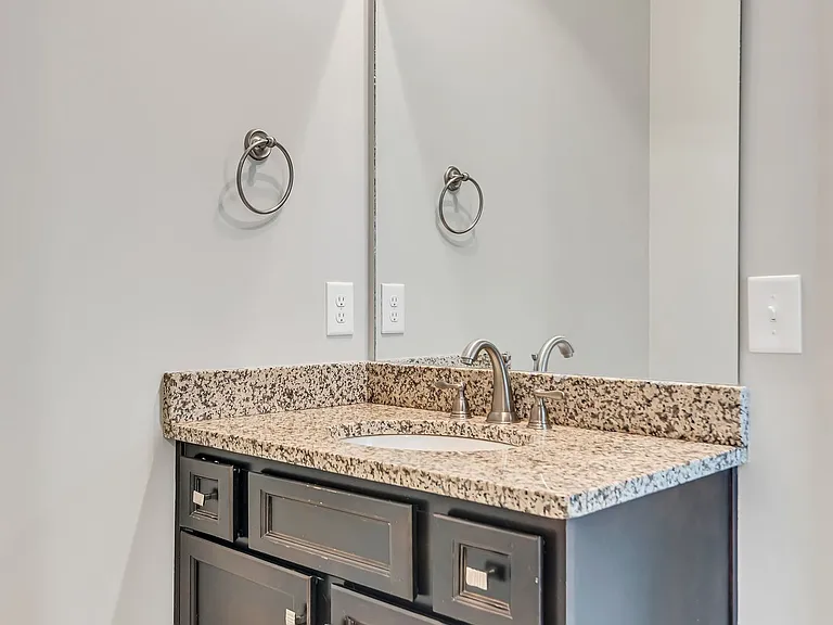 1477 Channing Dr — Photo 25