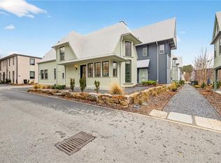 110 Channing Ln, Fayetteville, GA 30214