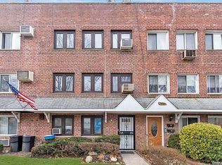 75-72 199th St #2, Fresh Meadows, NY 11366