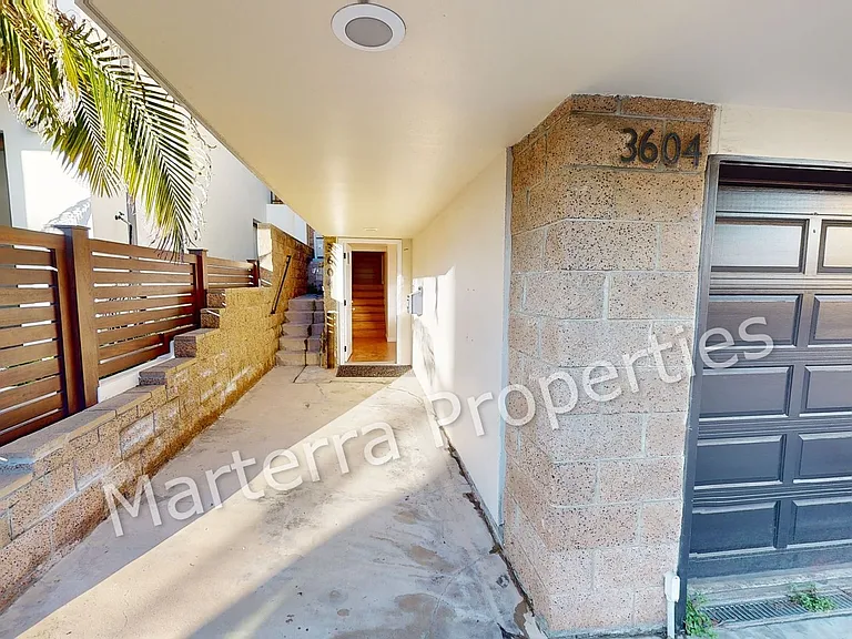 3604 Manhattan Ave — Photo 31