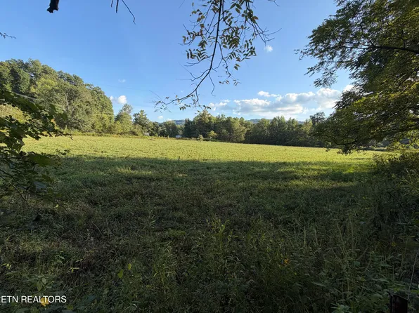 5441 White Oak Rd, Duff, TN 37729