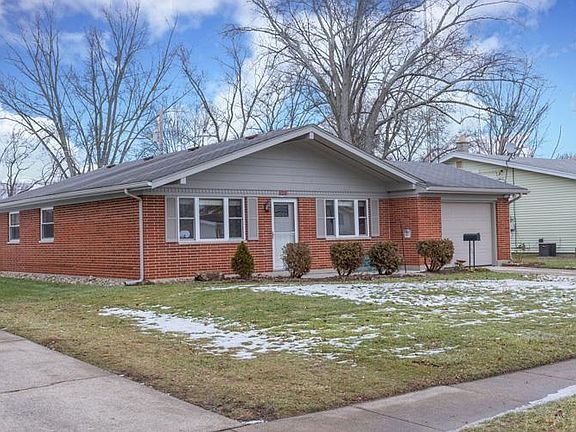 2nd image of 626 Oakdale Dr