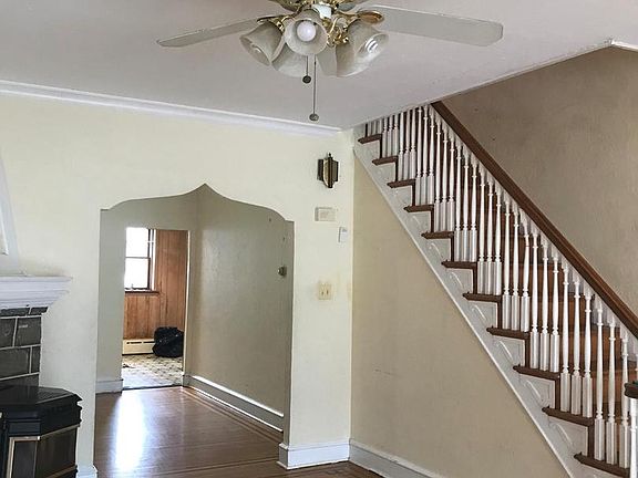4th image of 1013 Serrill Ave