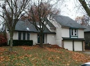 1705 E Stagecoach Dr #D, Olathe, KS 66062