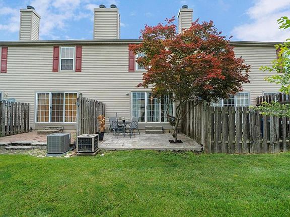 5th image of 5719 Apricot Ln