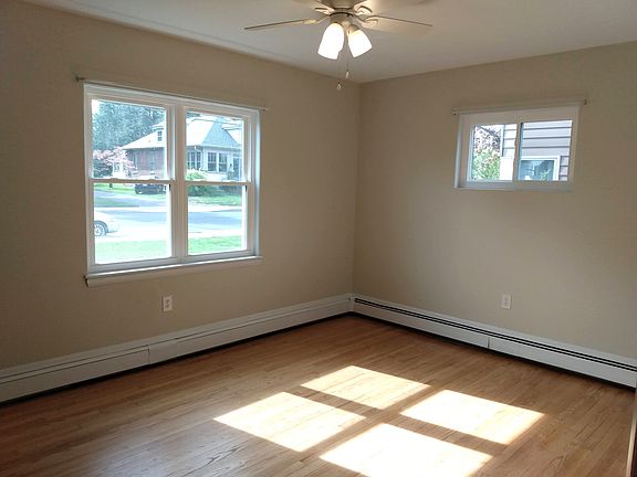 5th image of 1619 Edgar Ave