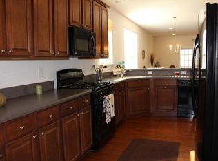 17 Wolverton Ct, Jackson, NJ 08527