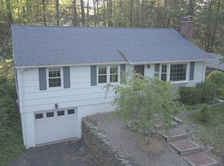 6 Ridge Dr, Canton, CT 06019