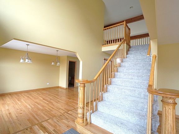 2nd image of 21228 Vivienne Dr