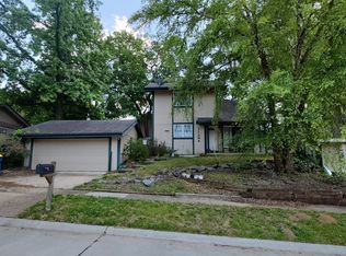 11264 Pineside Dr, Saint Louis, MO 63146