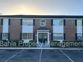 5325 Curry Ford Rd
