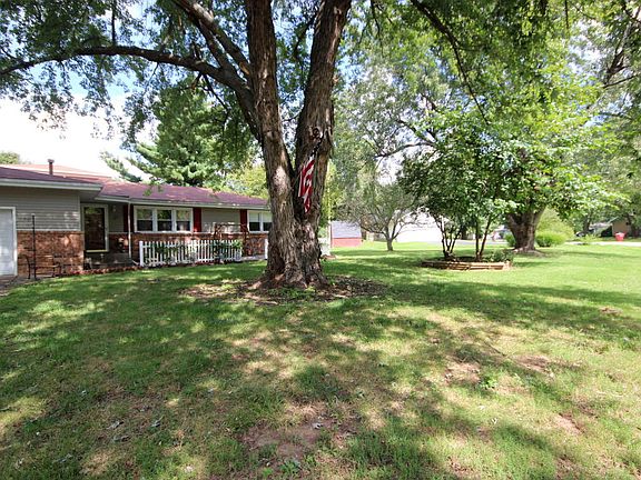 5th image of 113 W Crighton Dr