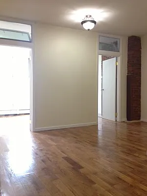 Rented by Full Time Management | media 14